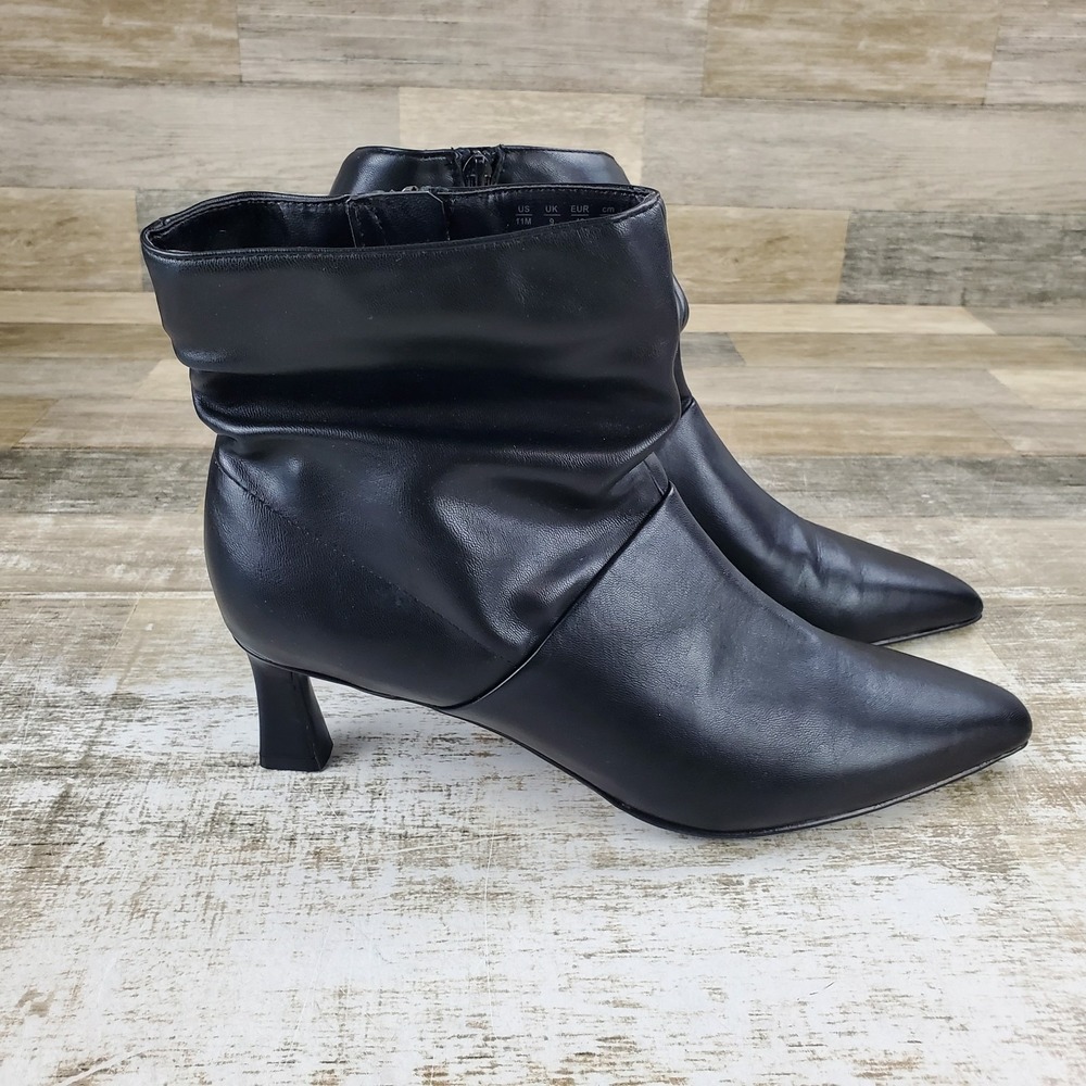Naturalizer Tribute Slouchy Ankle Bootie Womens Sz 11 Black Side Zip Pointed Toe